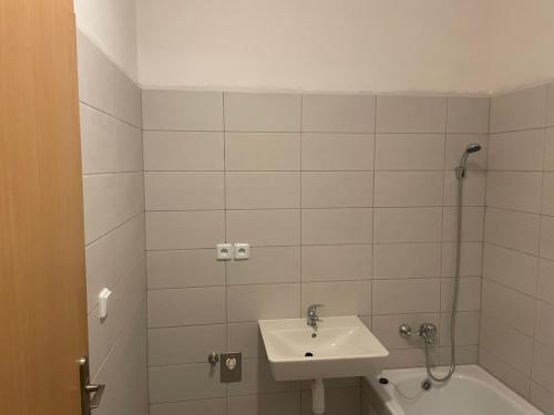 WhatsApp Image 2023-10-17 at 11.25.33 (1)